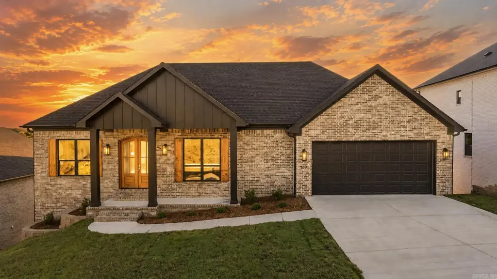 169 Maumelle Valley Drive, Maumelle