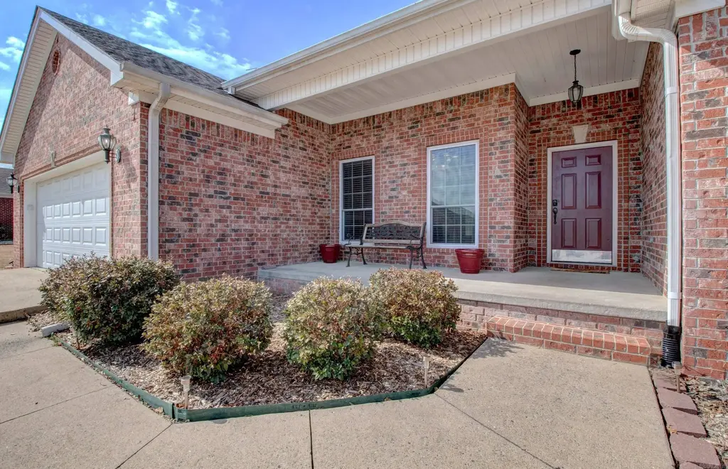 3609 Westshore Drive, Sherwood