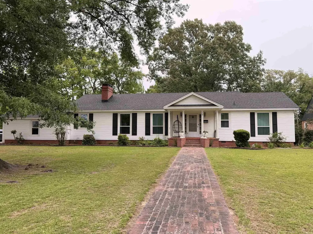 18 Wolfe Drive, McGehee
