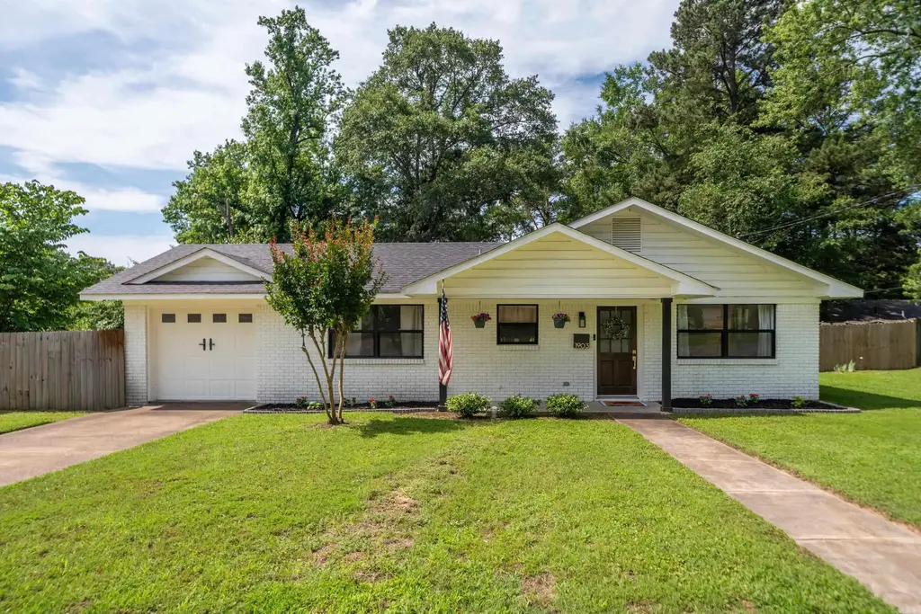 1903 Sylvia Street, Arkadelphia