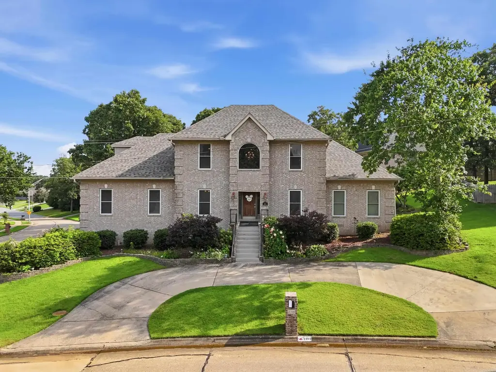 3305 Seminole Trail, Sherwood