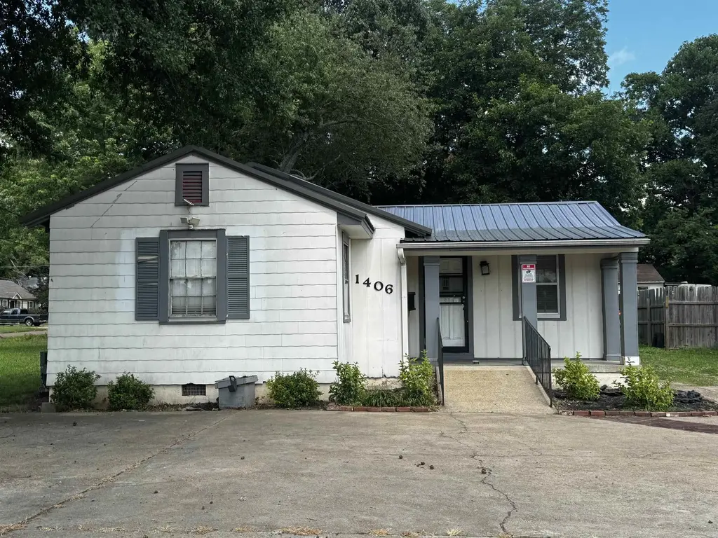 1406 N Washington, Forrest City