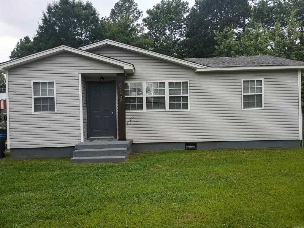 619 S Sikes Rd Street, Rector