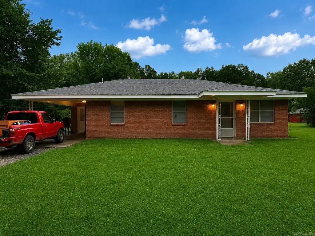7103 W Jeffcoat Road, Pine Bluff