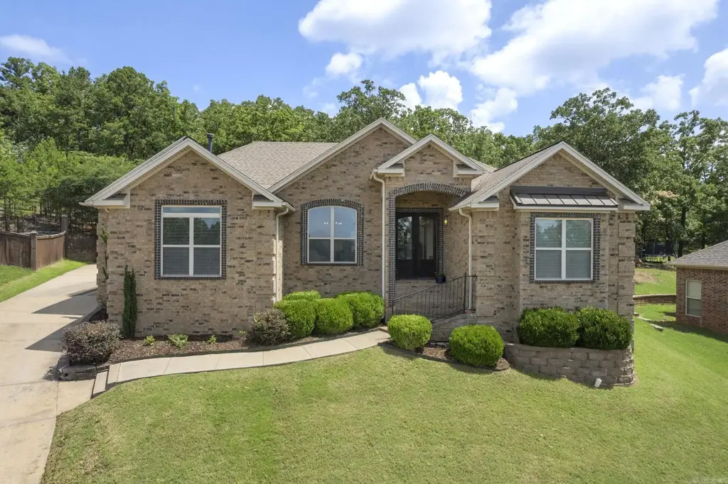 14 Basswood Terrace, Maumelle