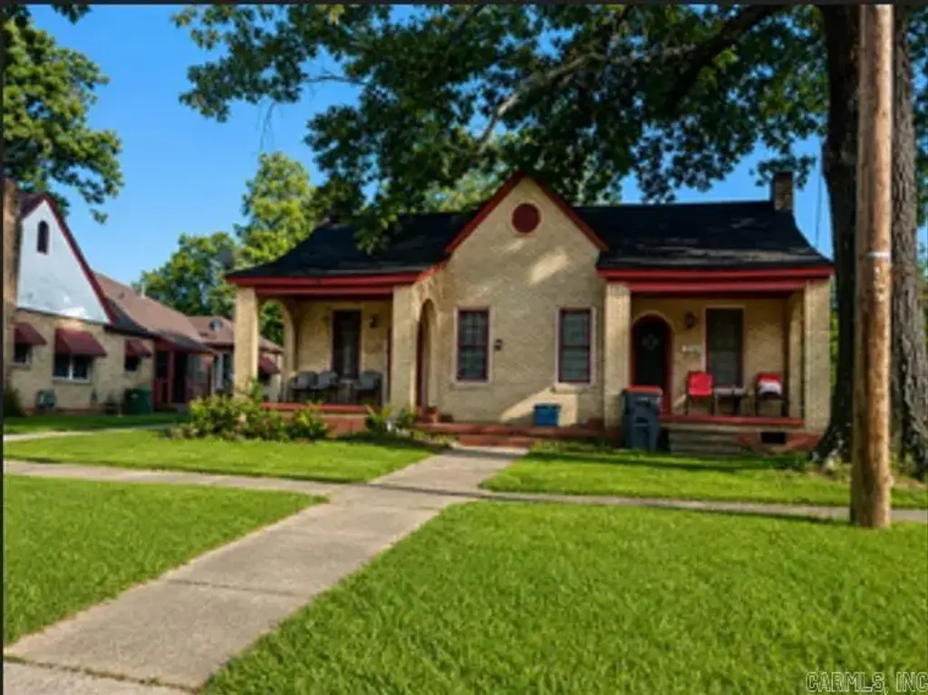 914 And 916 W 13th Avenue, Pine Bluff