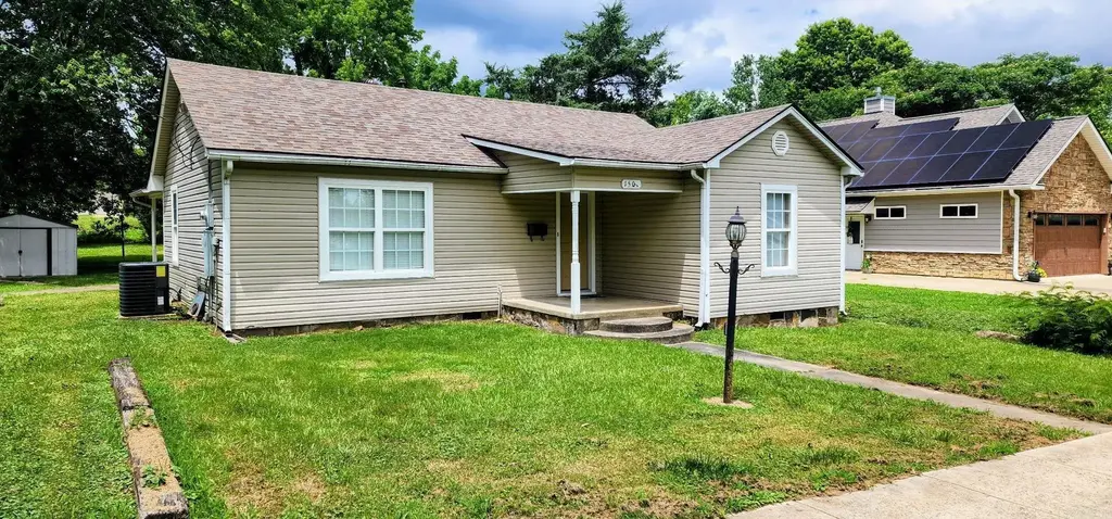 1501 Port Arthur Avenue, Mena