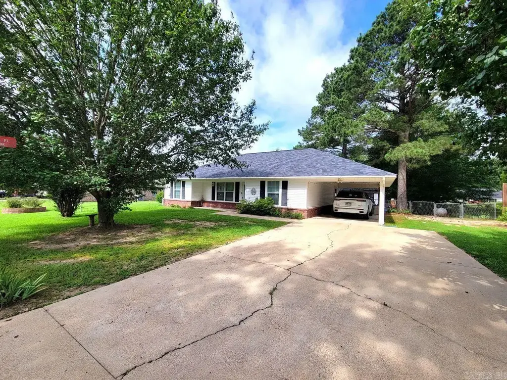 117 Cub Drive, De Queen
