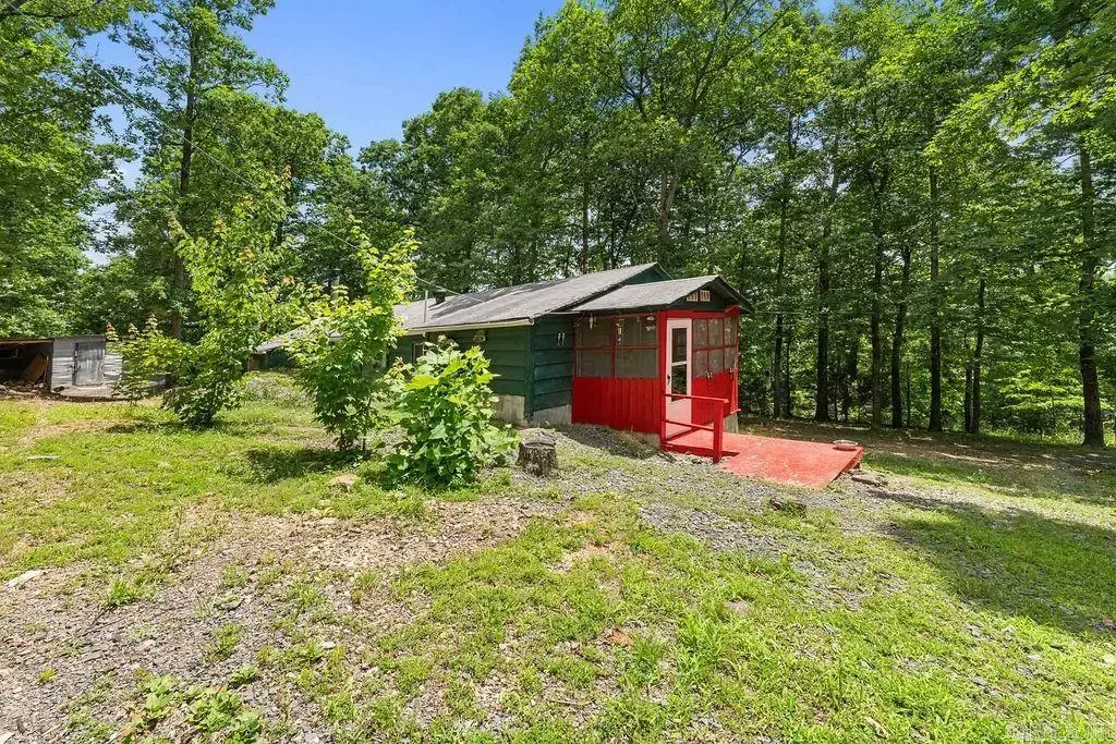 5085 Highway 110, Clinton