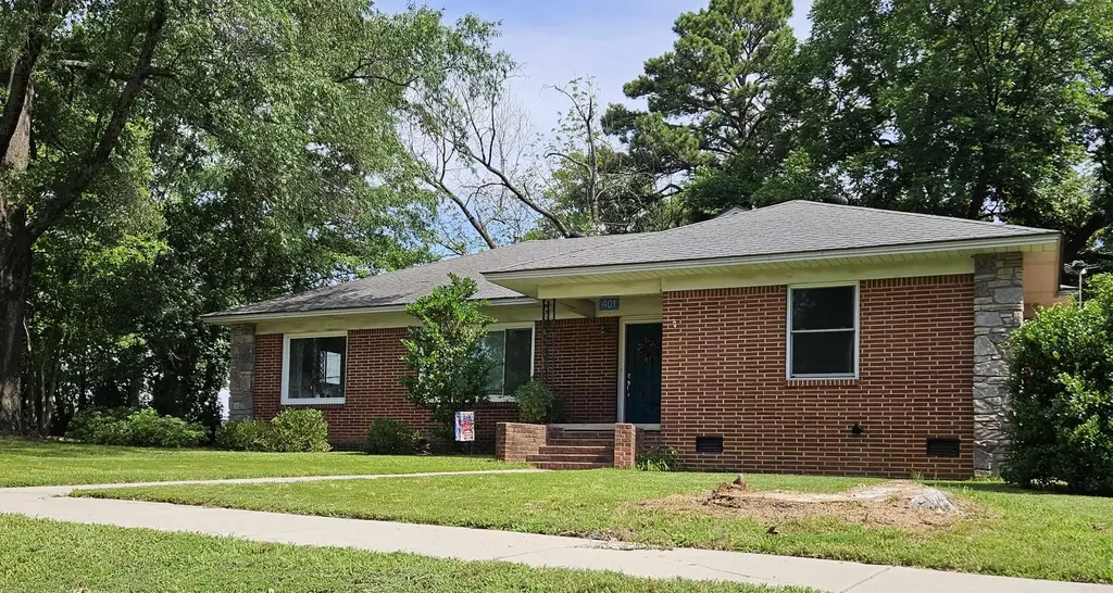 401 E Church Street, Morrilton
