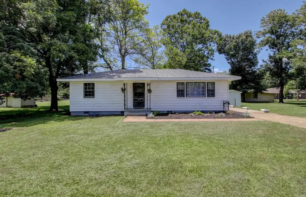 721 Fairview St, Conway