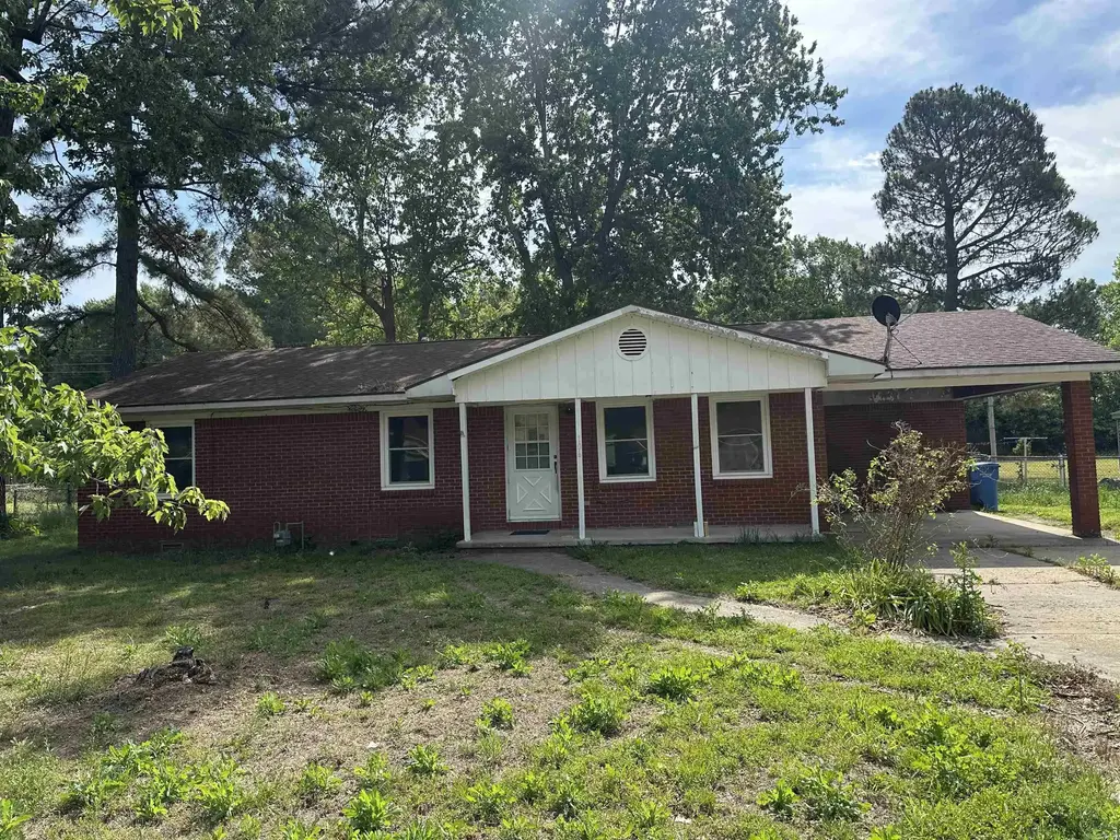 106 N Stephan Lane, Corning