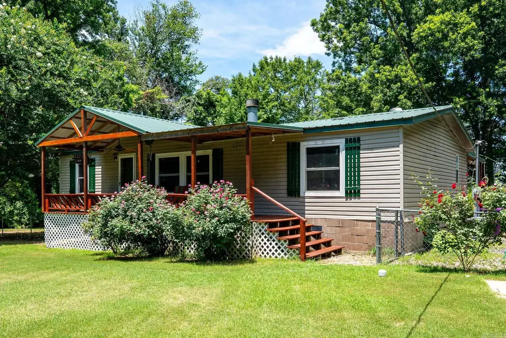 27 Norman Ln, Conway