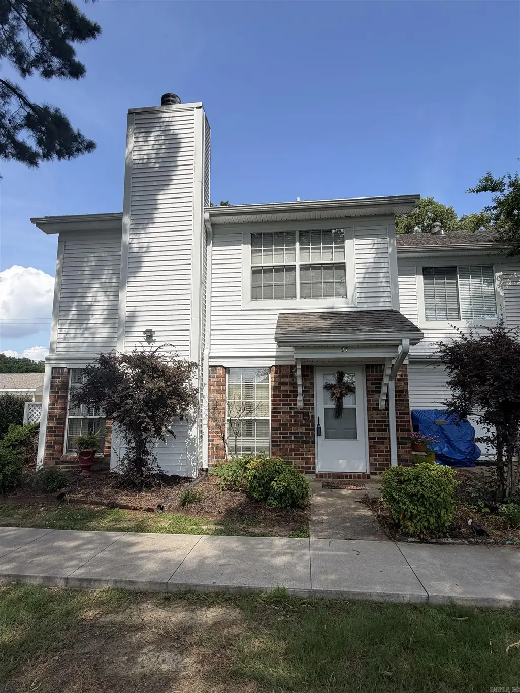 1005 S German Ln, Conway