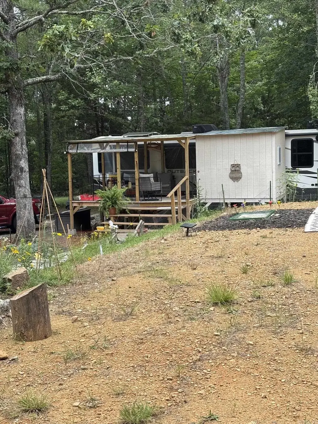 8798 Holly Mountain Road, Clinton