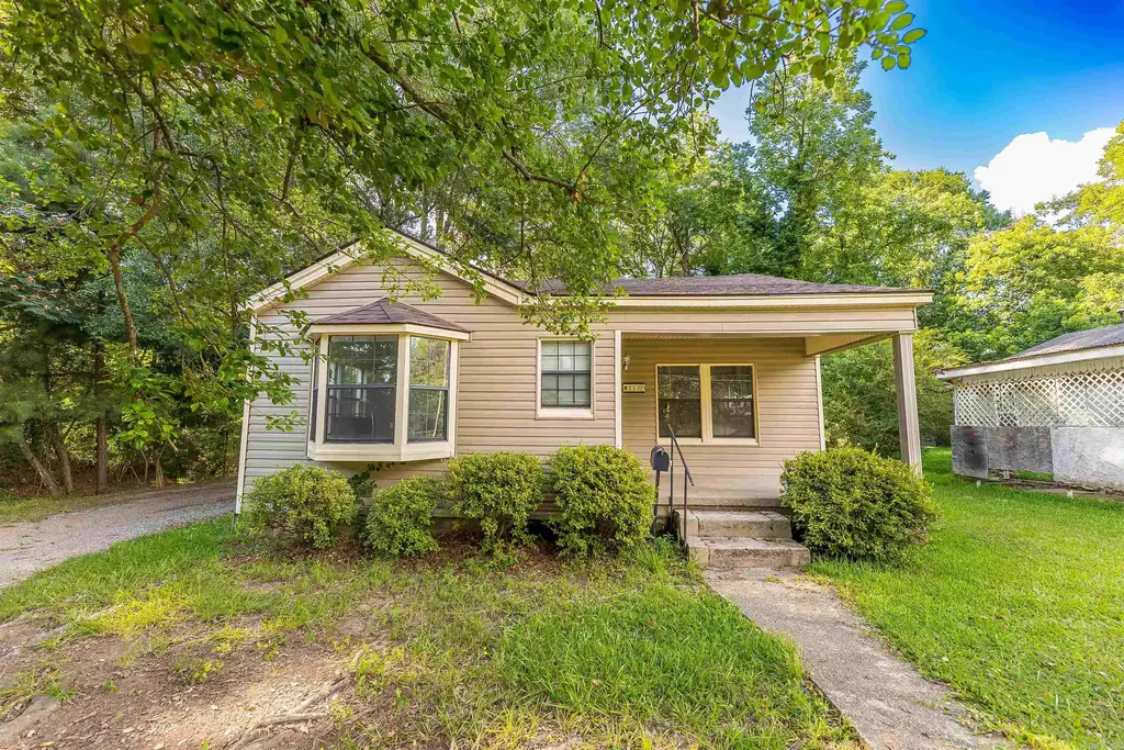1170 Gordon St, Camden