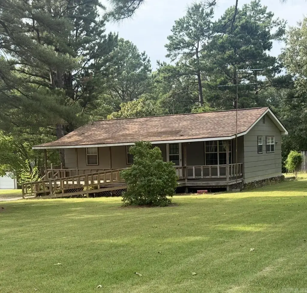 245 Berry Road, Concord