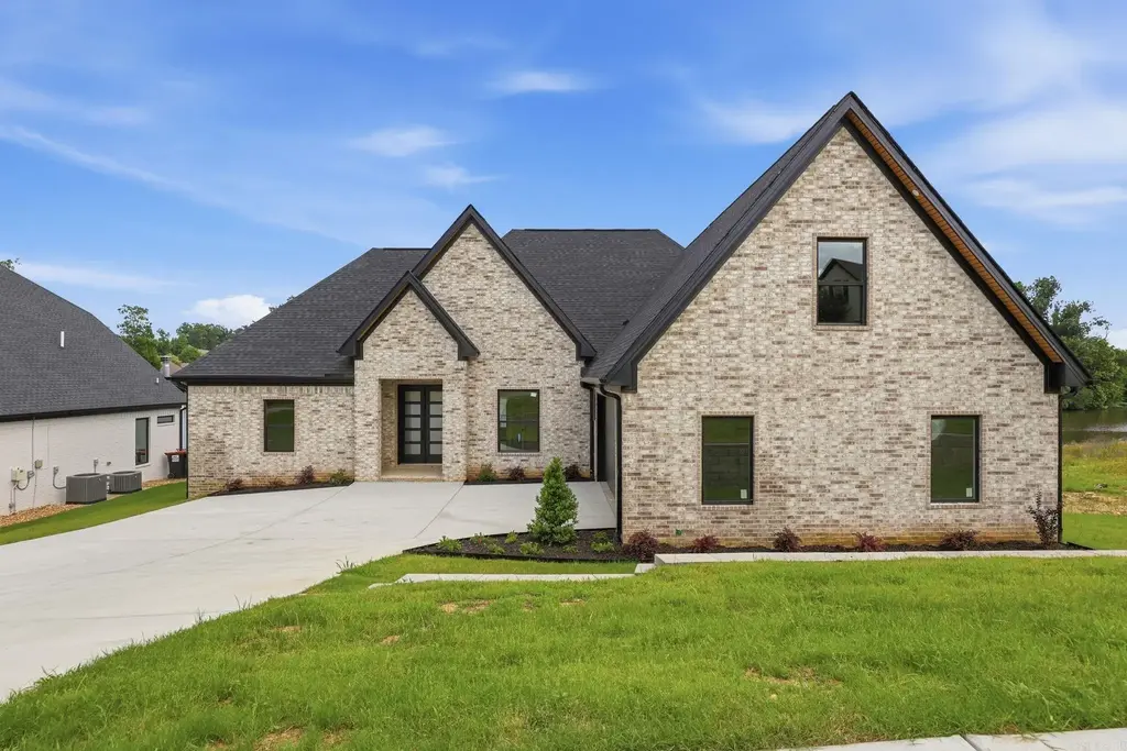 7648 S Shoreline  Blvd, Benton