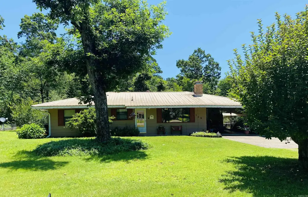 114 Walker Drive, Cove