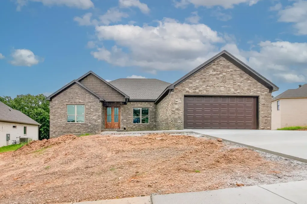 508 Valley Oak Drive, Sherwood