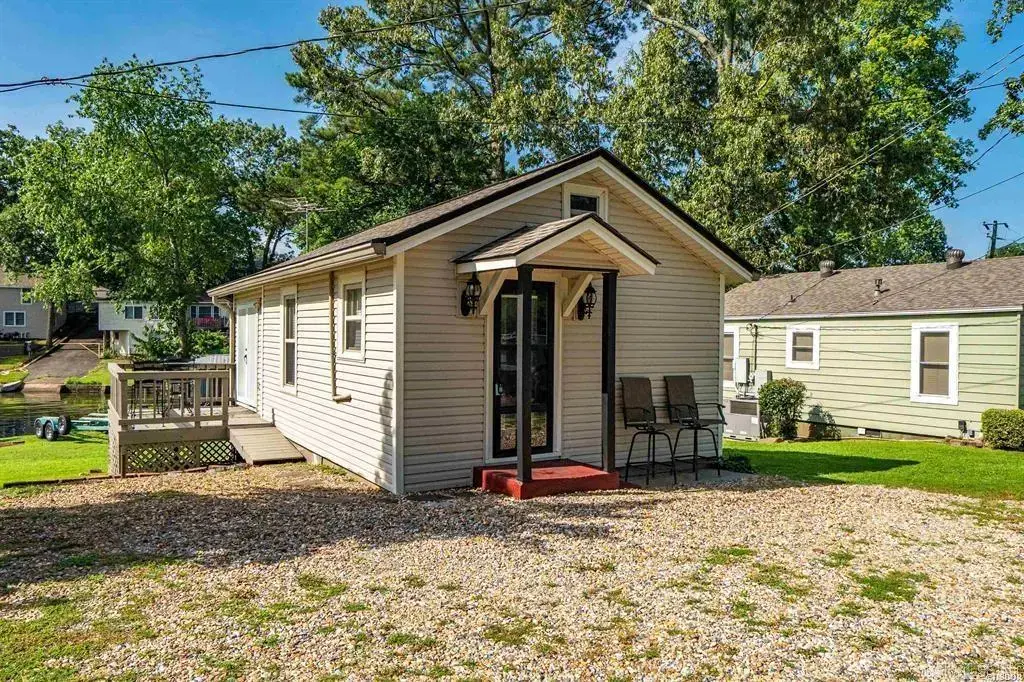 105 Chambers Point, Hot Springs