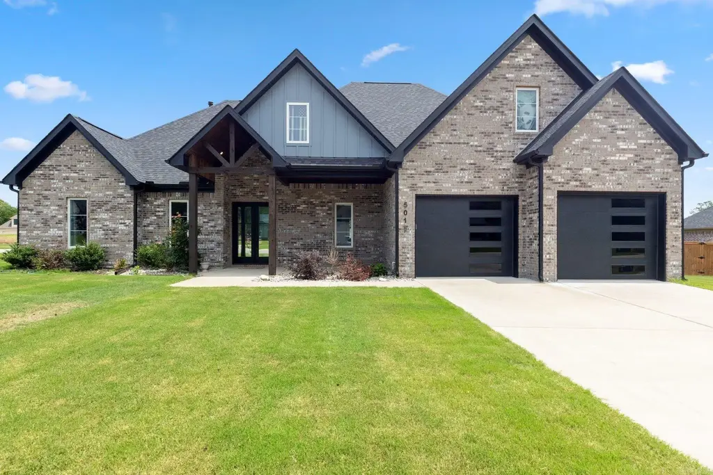 5015 Castaway Bay, Benton