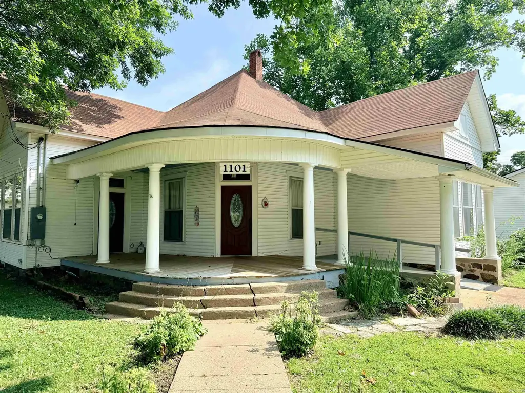 1101 Main Street, Pangburn
