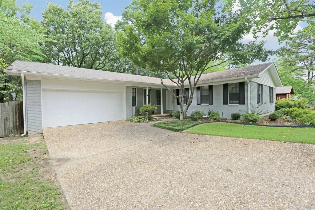 12406 Colleen, Little Rock