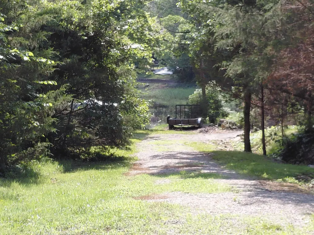 Vagabond Road, Ozark Acres