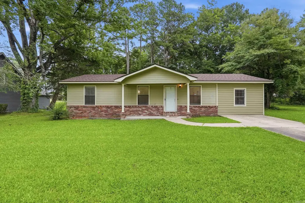 1613 N James St, Jacksonville