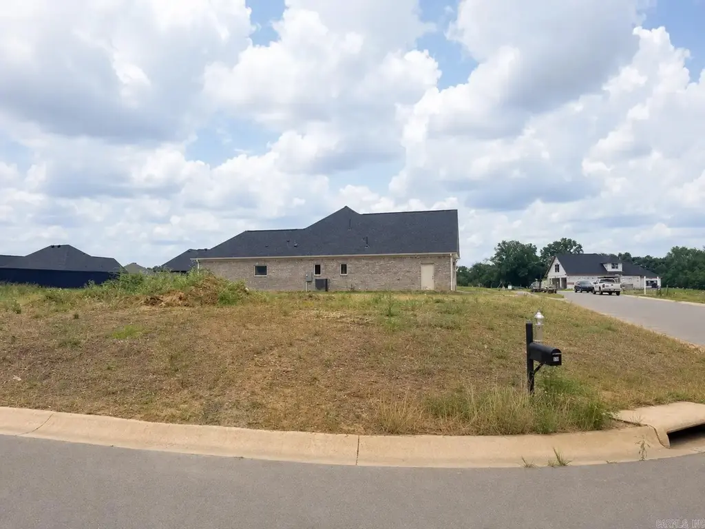 610 Corondelet Lane, Maumelle