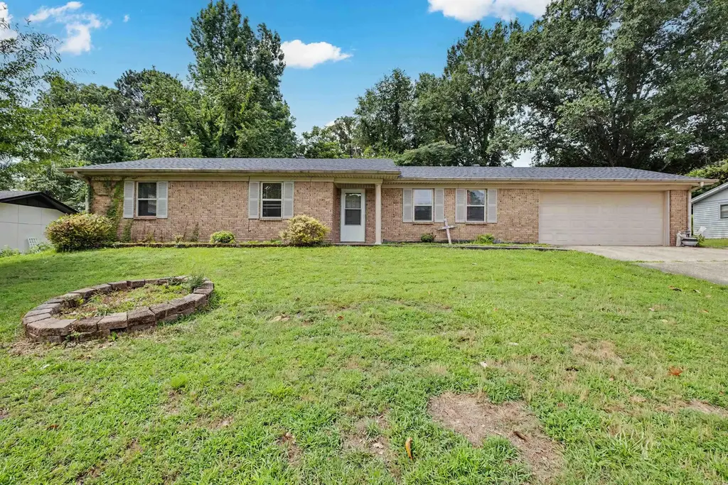 5 Arcadia Circle, Bryant