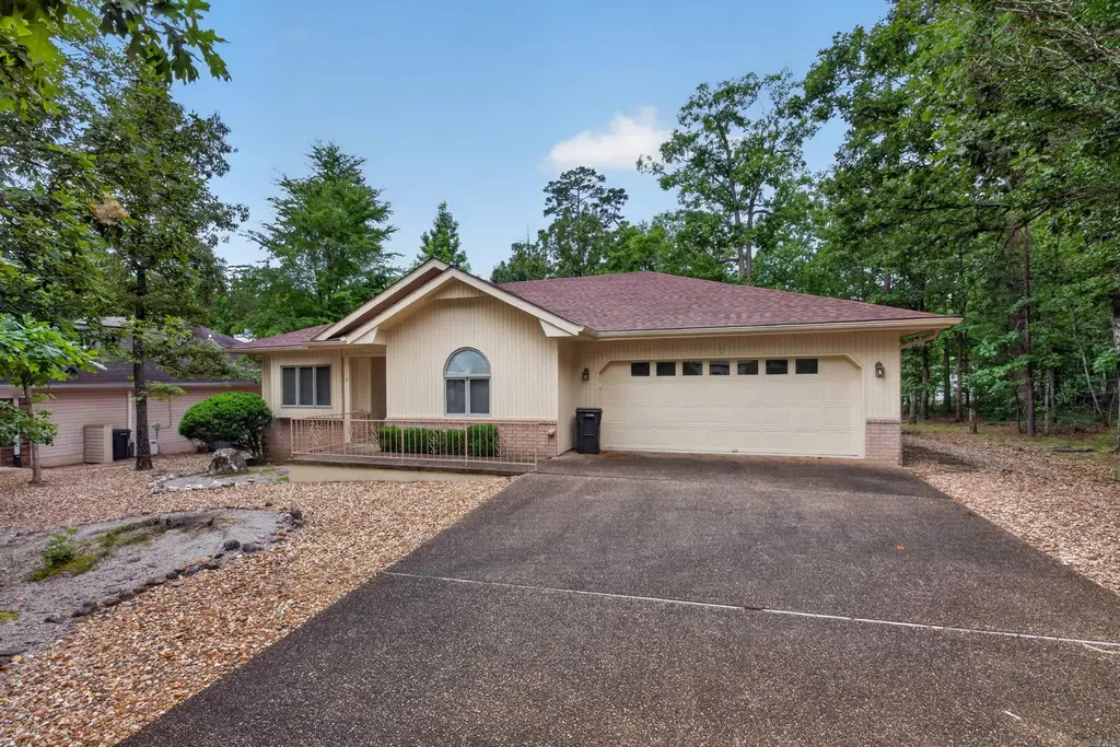 5 Huesca Lane, Hot Springs Village