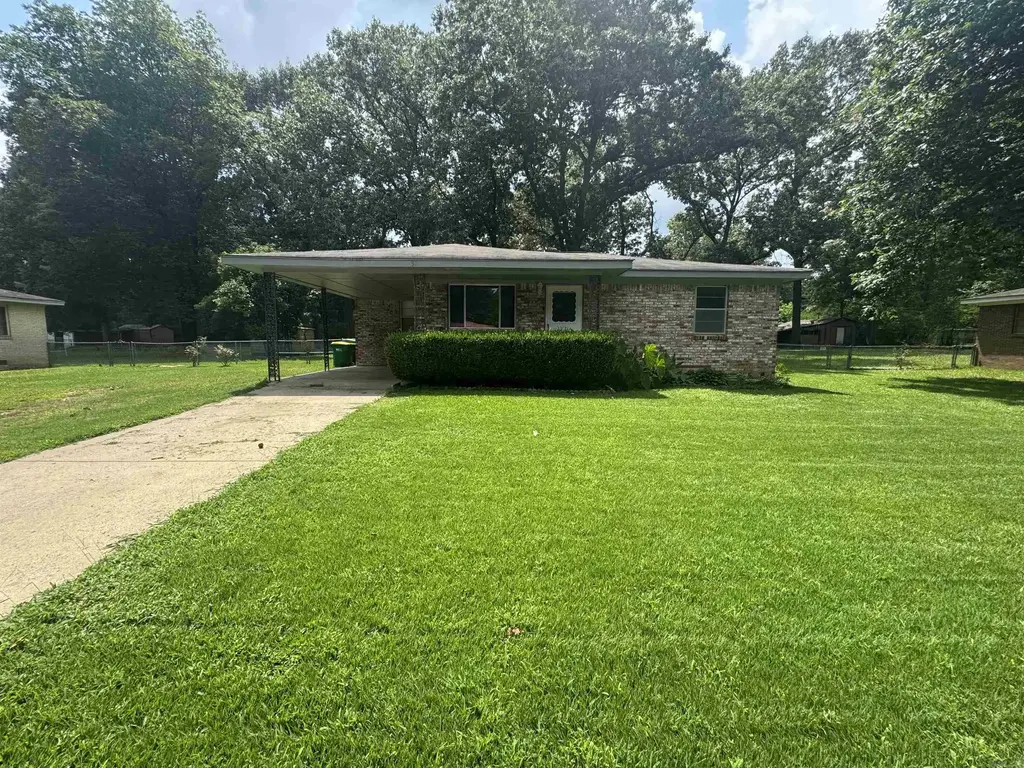 30 Sheila Drive, Sherwood