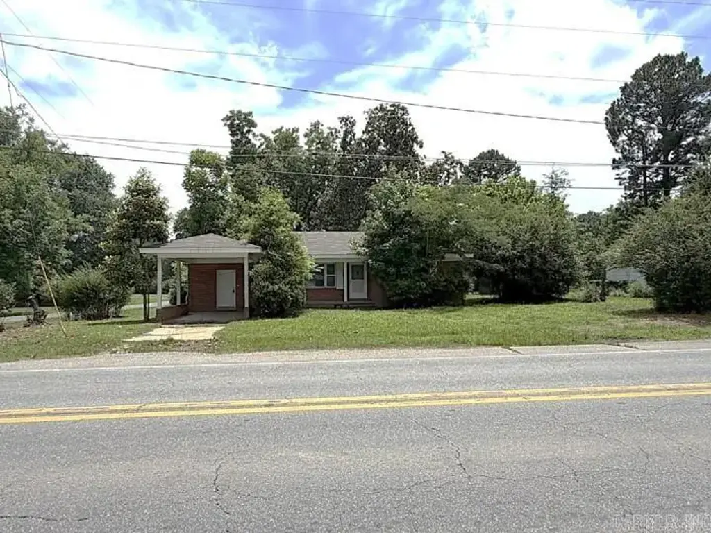 14329 W 270 Highway, Poyen