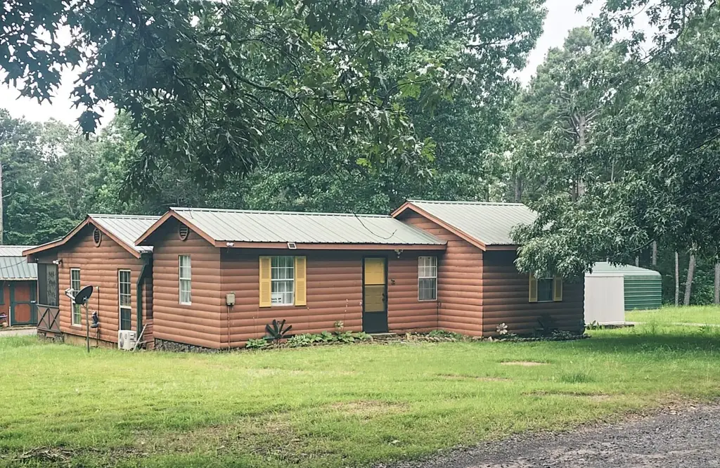 160 Harpers Cove Rd Road, Shirley