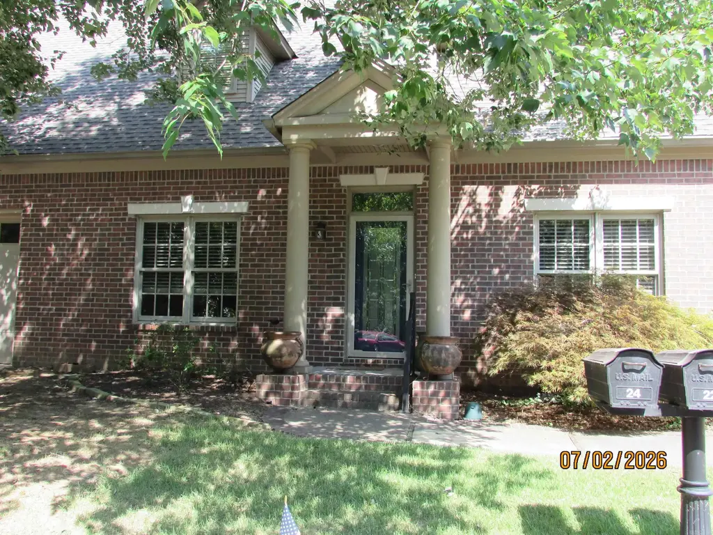 22 Creekwood Cove, North Little Rock