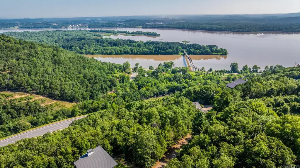 Lot 17 River Ridge Pt., Little Rock