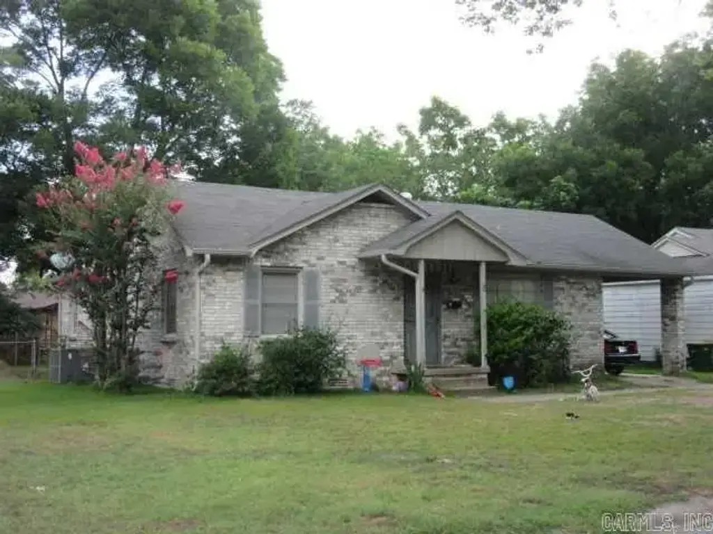 5 Neal Place, North Little Rock