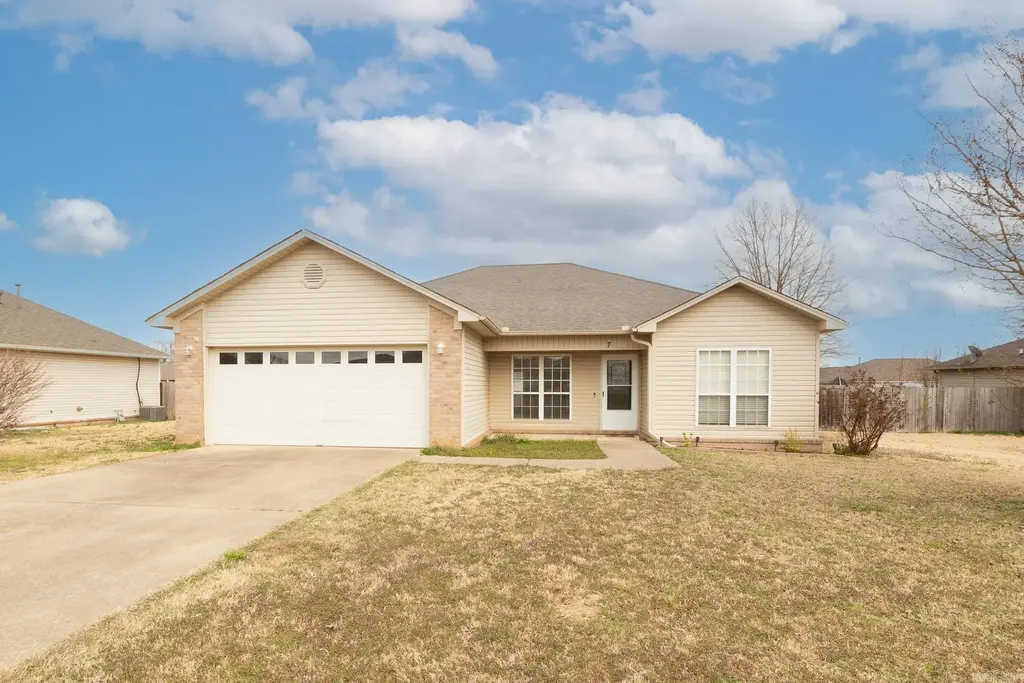 7 Moonlight Cove, Ward