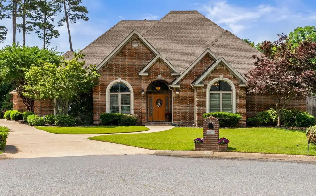 127 Grenoble Circle, Maumelle