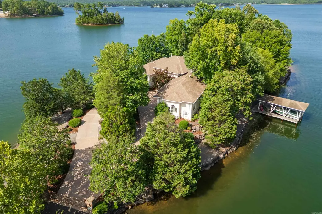 10 Guindola Lane, Hot Springs Village