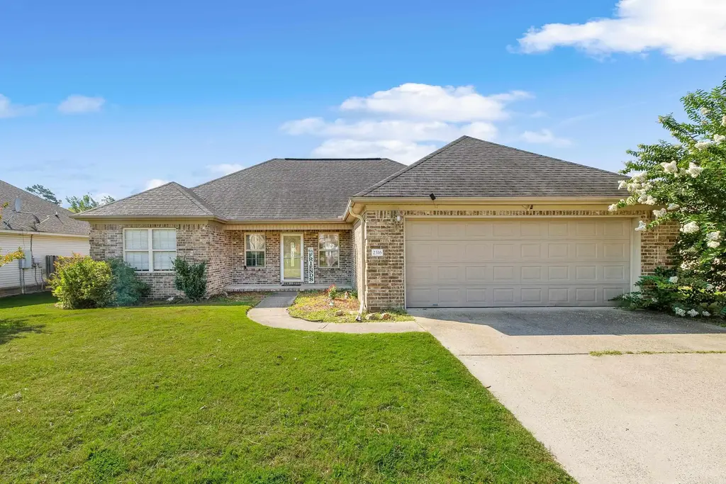 2316 Pleasant Forest Drive, Benton