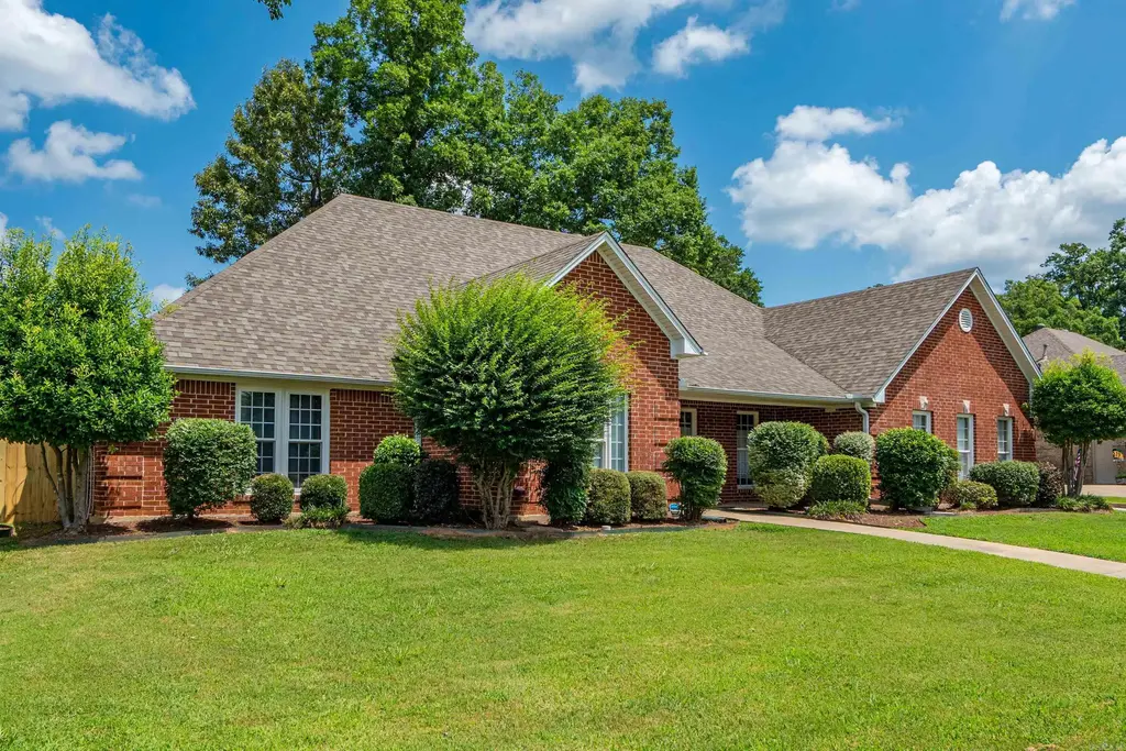 2724 Crooked Stick Drive, Benton
