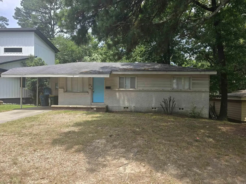 111 Broadmoor Drive, Little Rock
