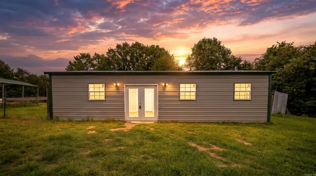 3261 N Camp Creek Road, Camp