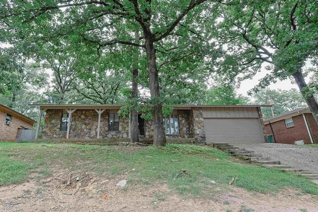 4801 N Vine Street, North Little Rock