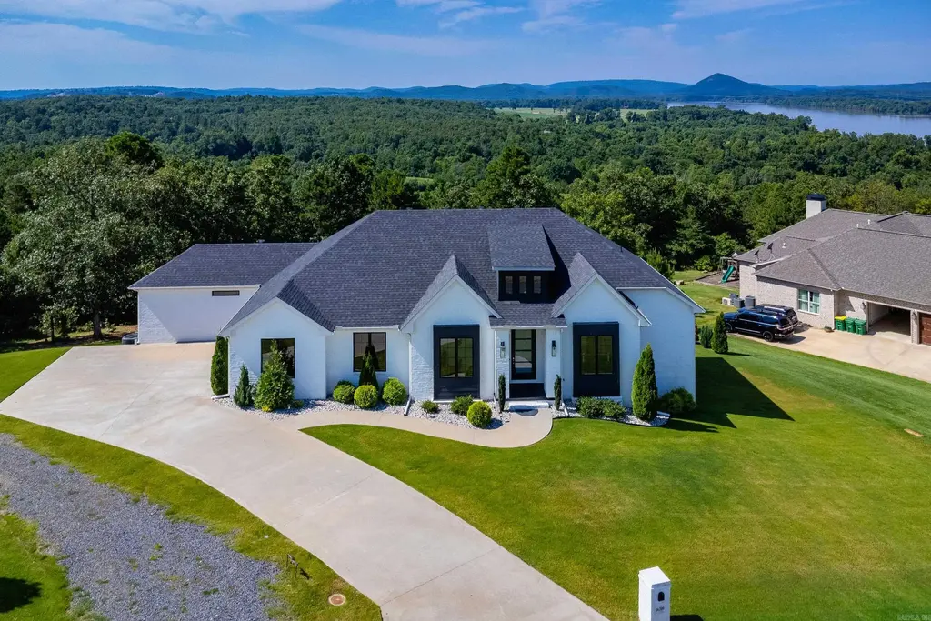 16200 Vista Del Rio, North Little Rock