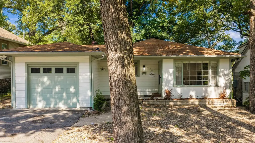 220 N Monroe Street, Little Rock