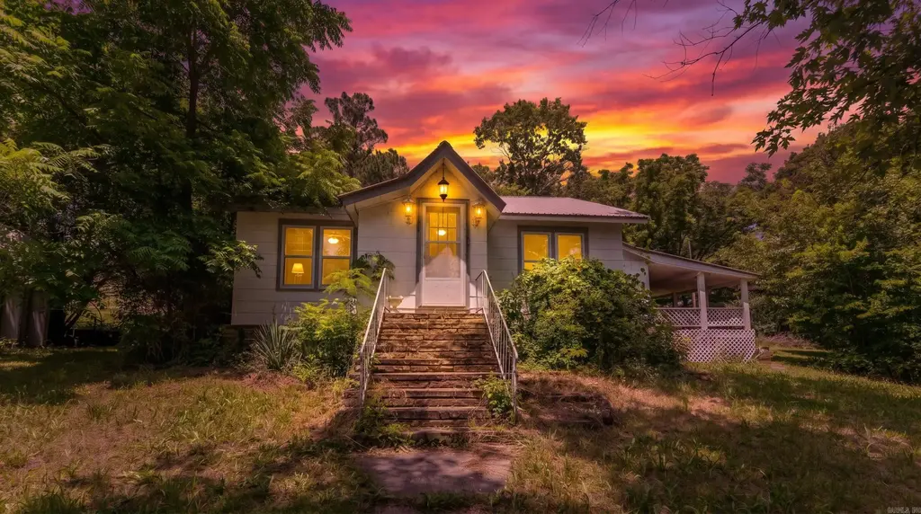 1175 Main Street, Mammoth Spring